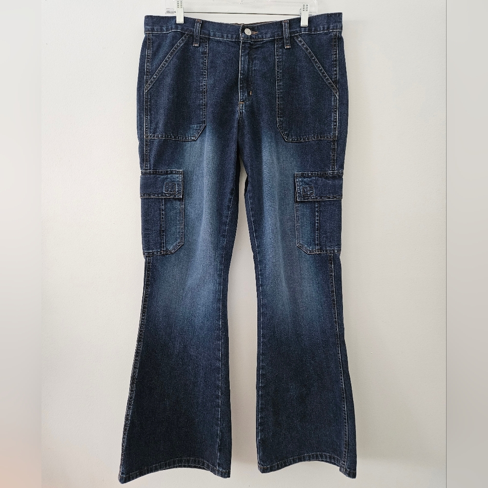 Vintage Tractor Brand Dark Wash Cargo Jeans‎ Wide Flare Leg Size 14